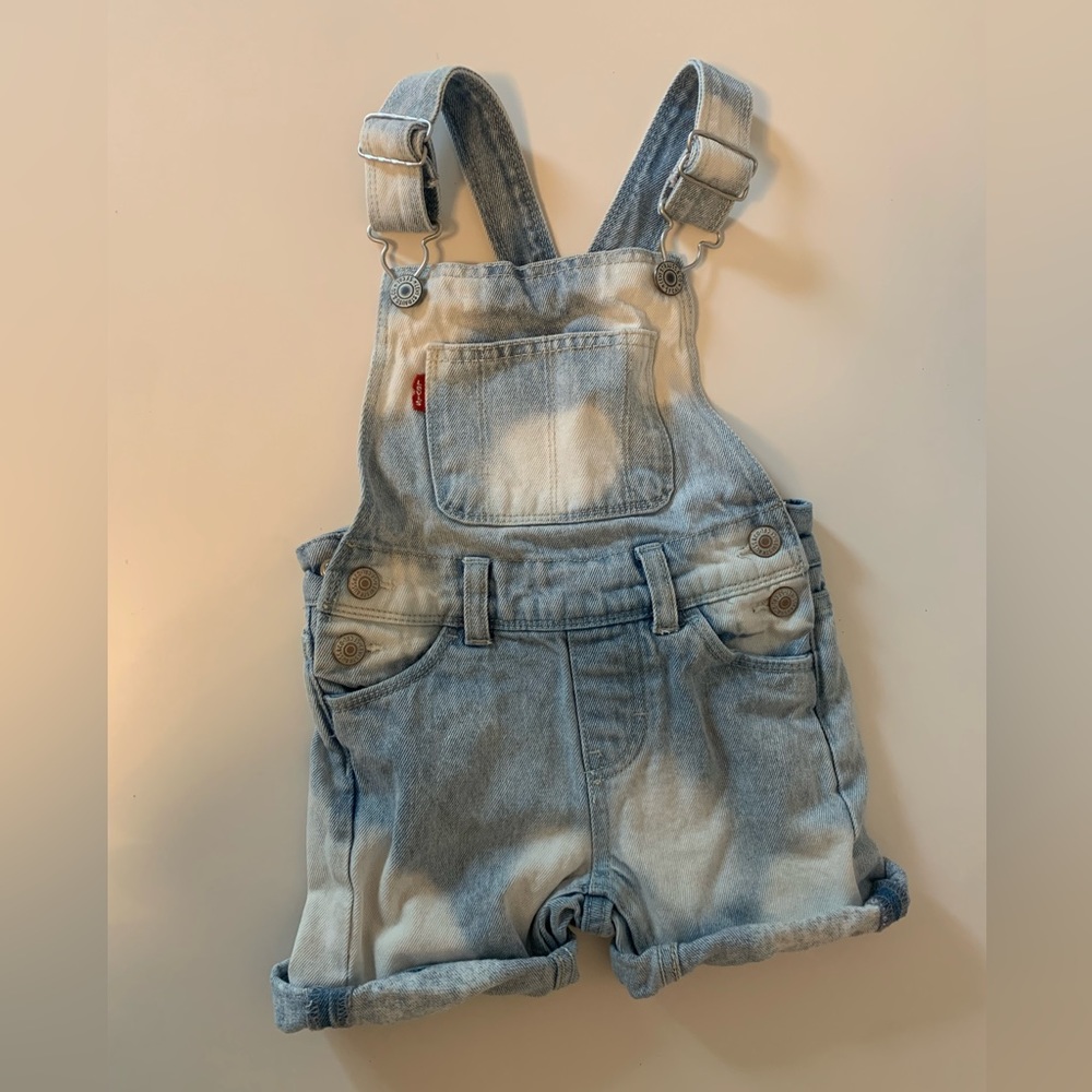 like new 2T Levi’s shortalls
